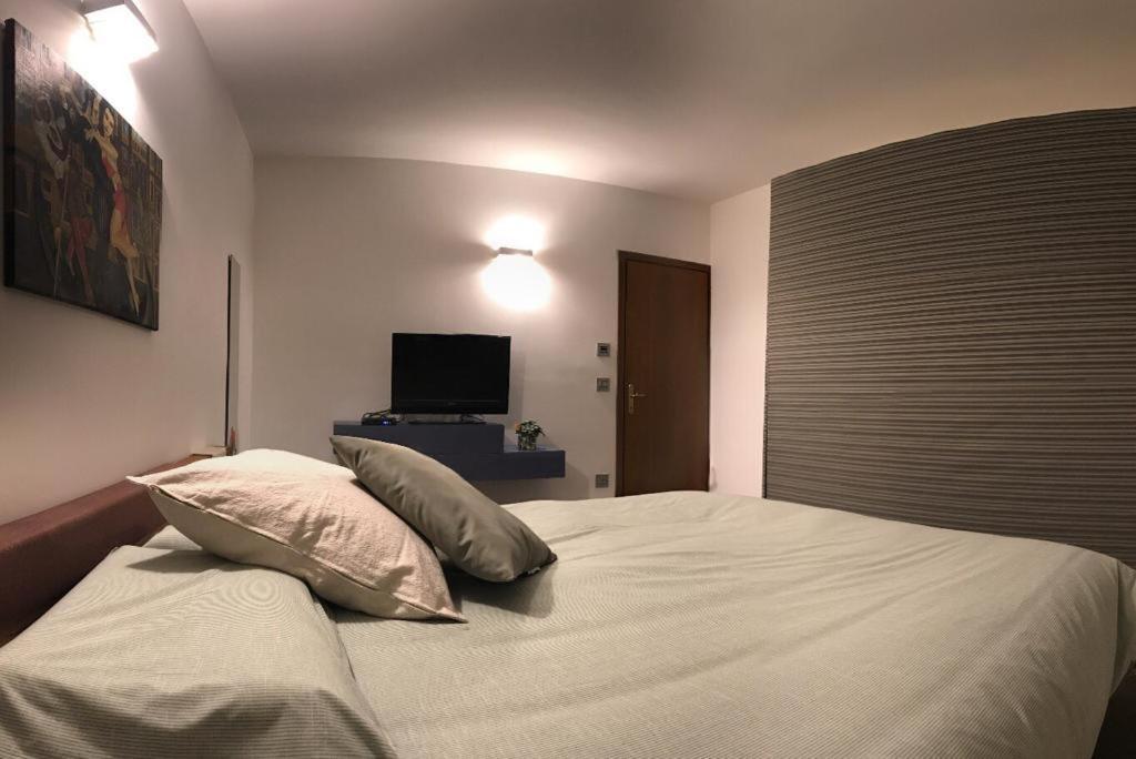 Nifty Intera Villa Con Piscina Relax, Idromassaggio E Sauna Muscletto Exteriér fotografie